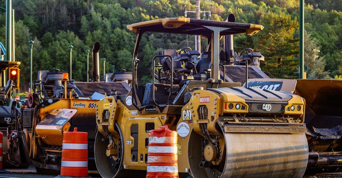 Cover Image for Understanding the Role of Asphalt Paving Companies in Modern Infrastructure